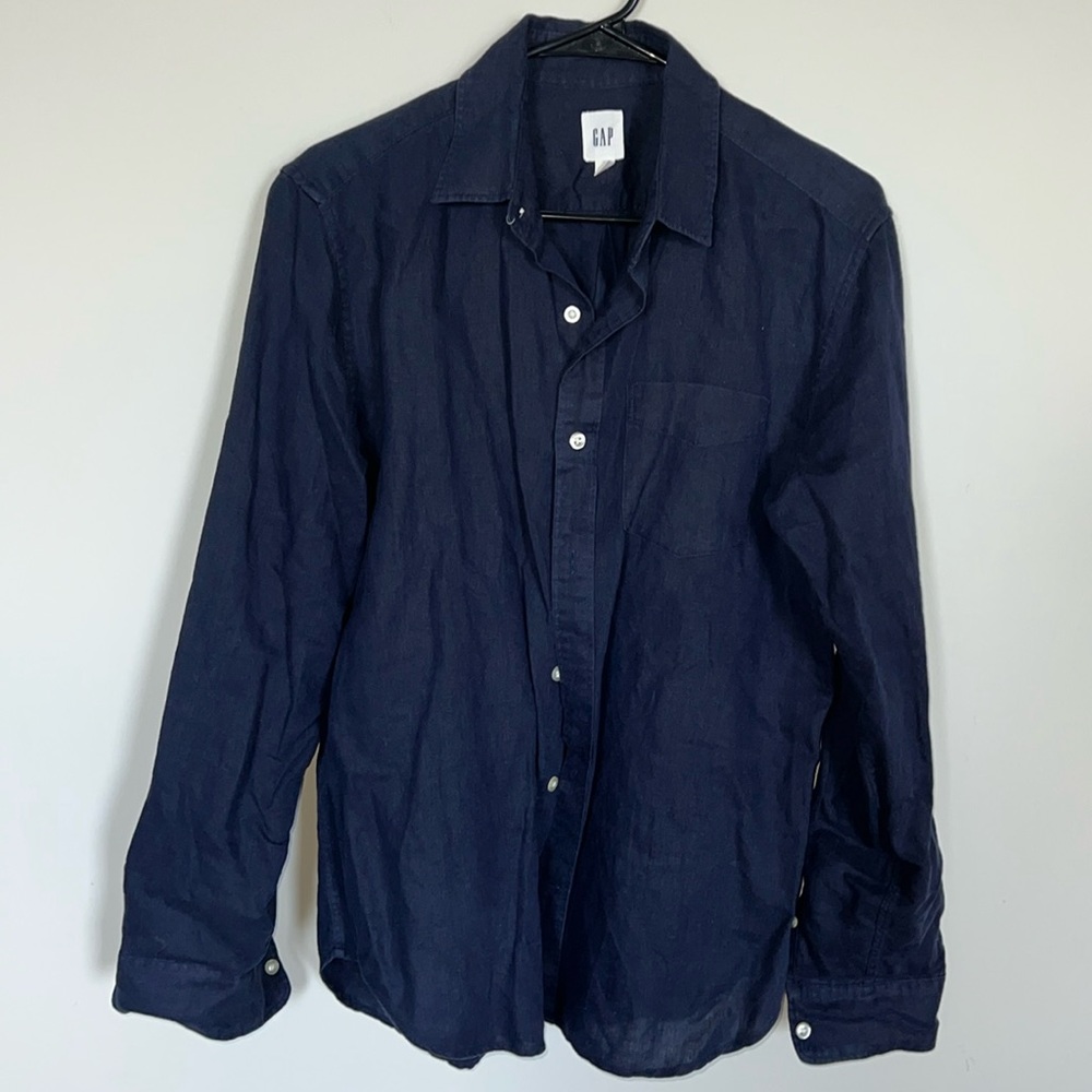 LIKE New Gap Men’s NAVY BLUE size Small Long Sleeve Linen